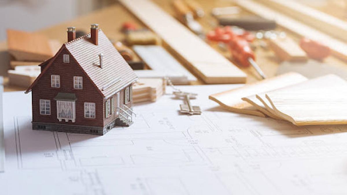 The Connection Between Home Maintenance & Renovations and Insurance
